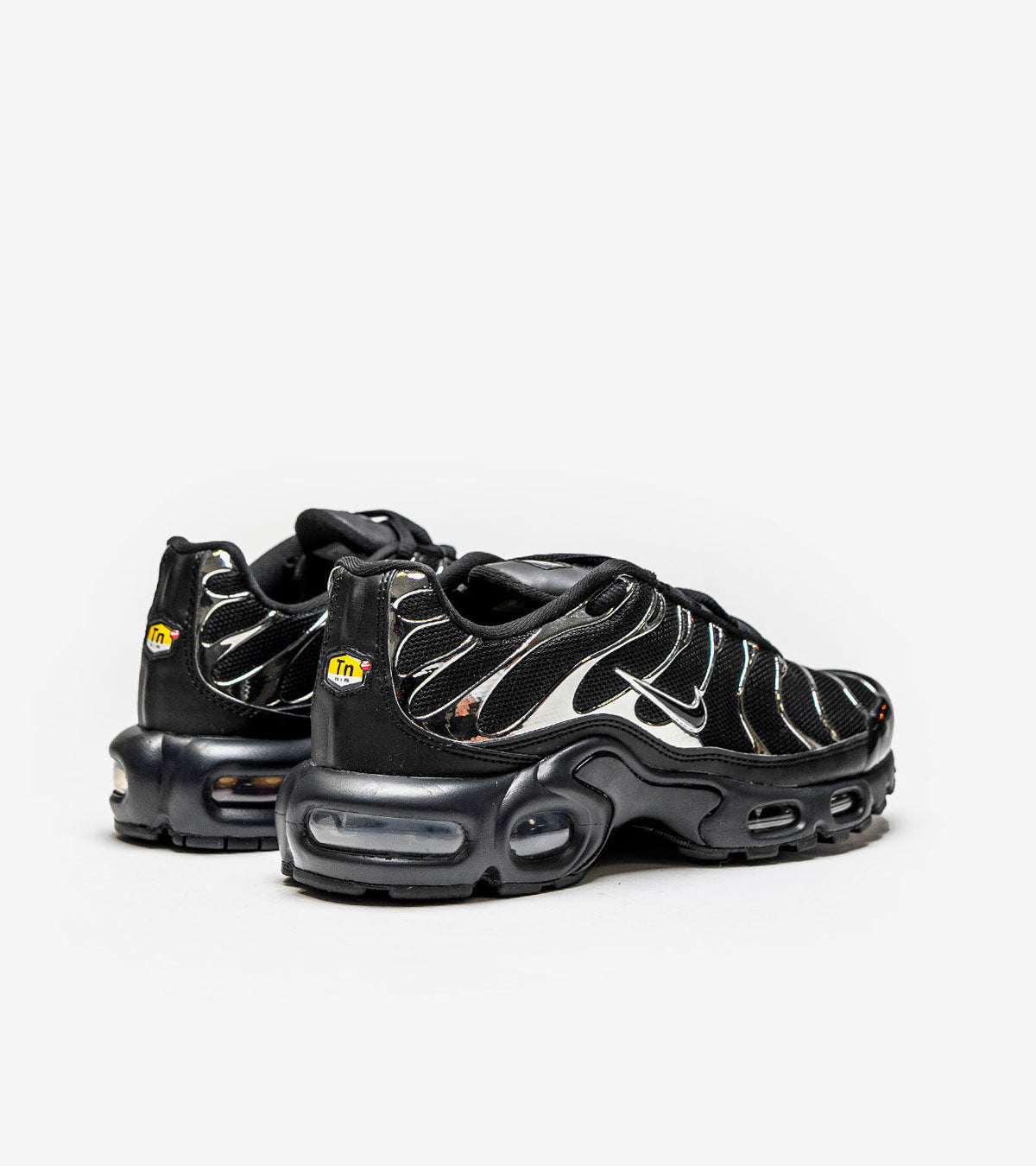 Nike Air Max Plus SE Black Chrome (Women's)